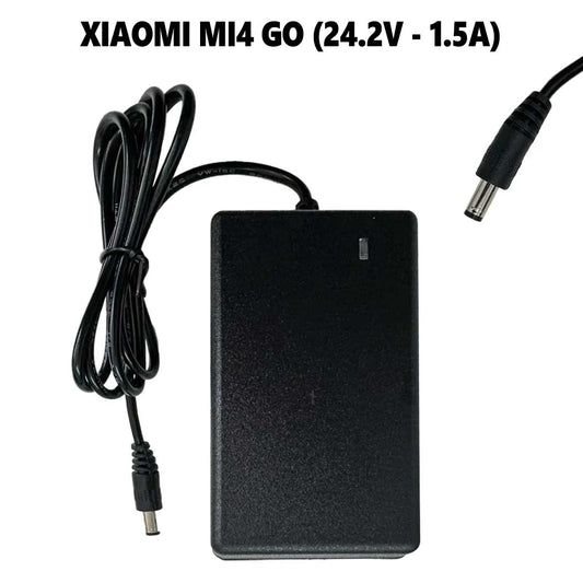 Accesorio para patinetes eléctricos - Cargador para Xiaomi MI4 GO / MI4 Lite 2 Gen - Conector DC5521 (24,2V - 1.5A)